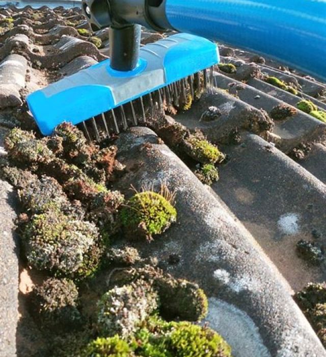 roof-cleaning-5-kireth-ai