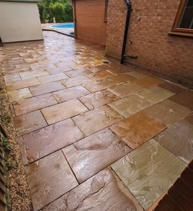 patio-cleaning-2-kireth-ai