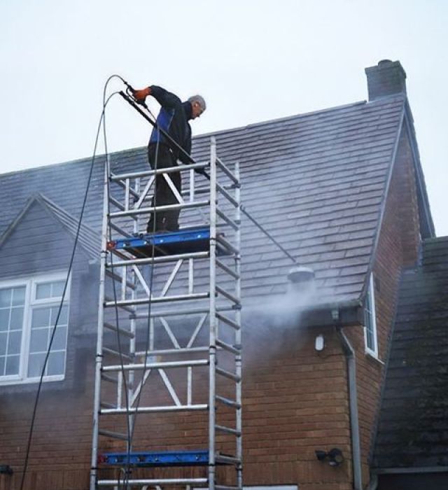 roof-cleaning-4-kireth-ai