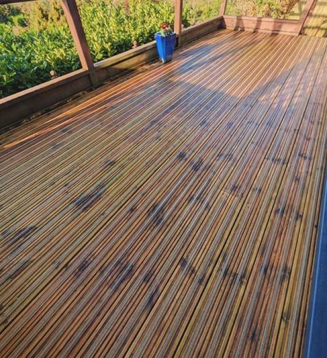 fencing-decking-cleaning-7-kireth-ai