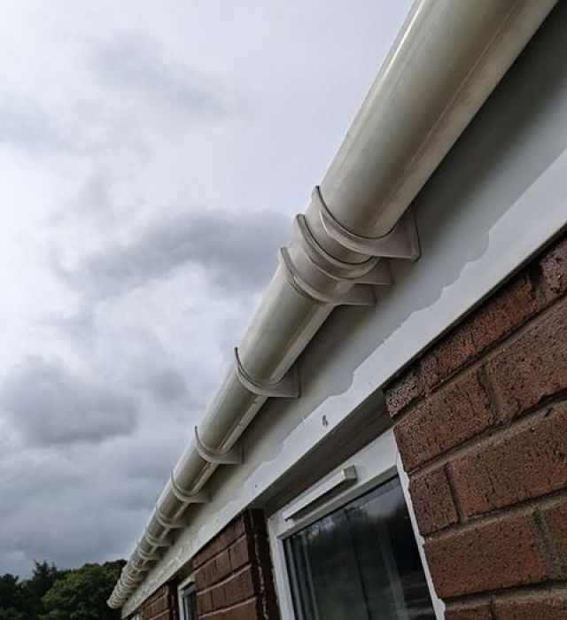 fascia-soffit-cleaning-2-kireth-ai