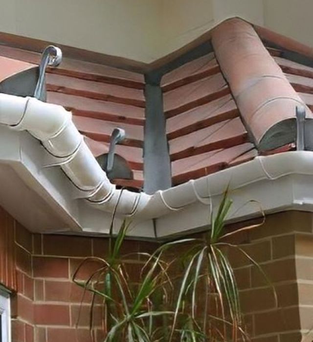 fascia-soffit-cleaning-7-kireth-ai