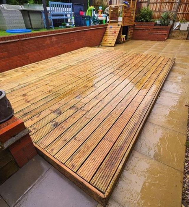 fencing-decking-cleaning-1-kireth-ai